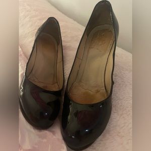 Christian louboutin - black leather patent very worn, need work - heels
